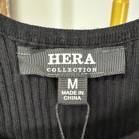 Hera Collection Black Ribbed leopard print bodysuit NWT M - Picture 2 of 9